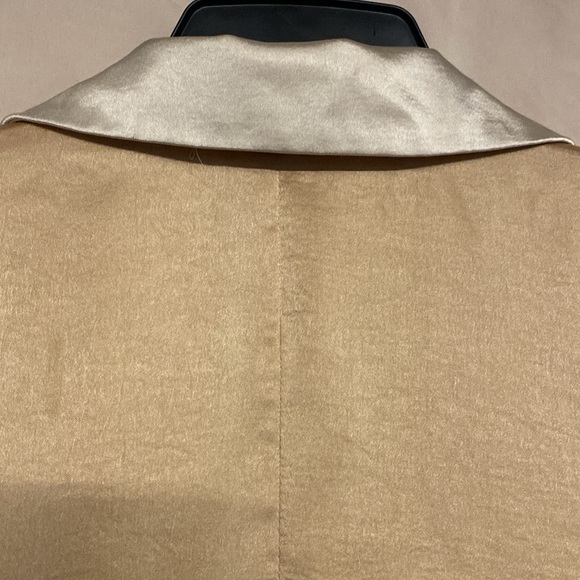 NWT Eggie Blazer, Size S, Color Cream and Tan - Picture 8 of 10